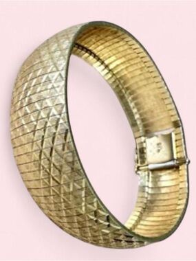 Technibond 18k plated Gold Bracelet